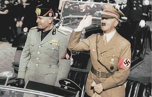 Stipulo L’asse Roma Berlino con Benito Mussolini