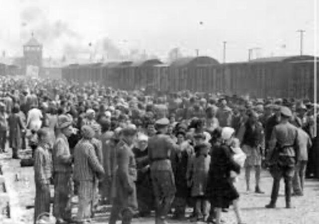 Inizia lo stermino degli ebrei