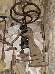 Creación del Taladro subterráneo