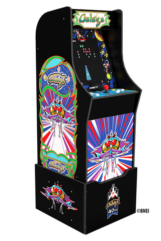 Galaga lanzado por Namco