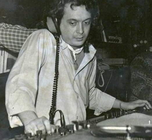 Beat matching fue popularizado en 1969 por el DJ Francis Grasso.