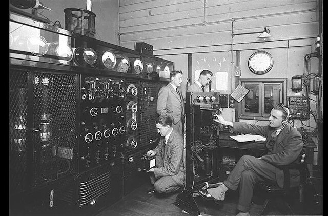 1876. Primera trasmisión telefónica