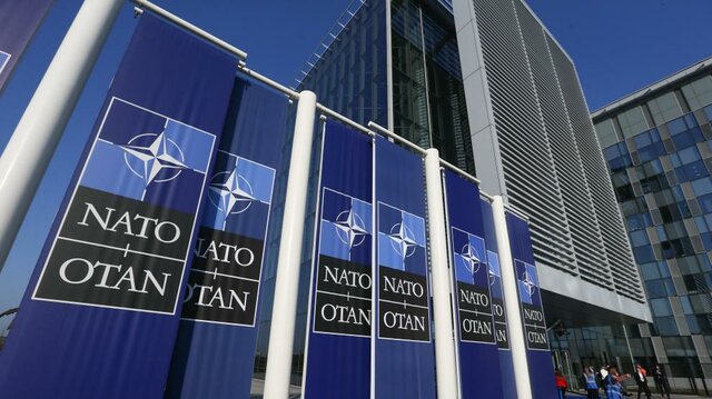 La embajada soviética en Madrid advierte al gobierno sobre lo desaconsejable del ingreso de España en la O.T.A.N.