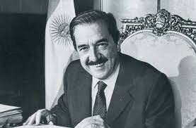 Entrevista de Raúl Alfonsí con los reyes y el presidente