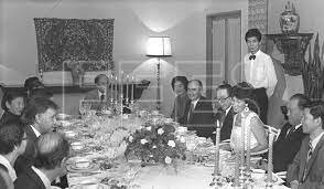 Visita de Felipe González a China y Japón