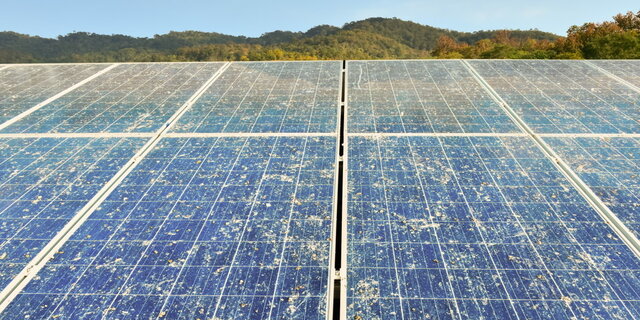 paneles solares de alta deficiencia