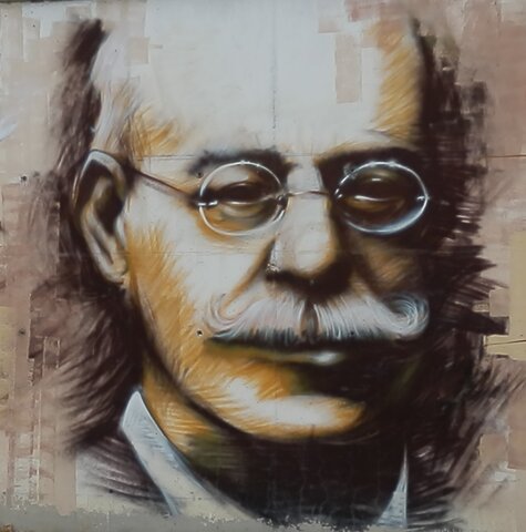 odon de buen  en 1942 el se destaco porque fundo la oceanografia española aparte el era un amante de la literatura y de leer