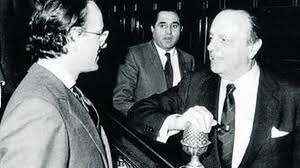 Dimisión de Manuel Fraga Iribarme