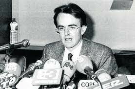 Hernández Mancha, nuevo líder de Alianza Popular