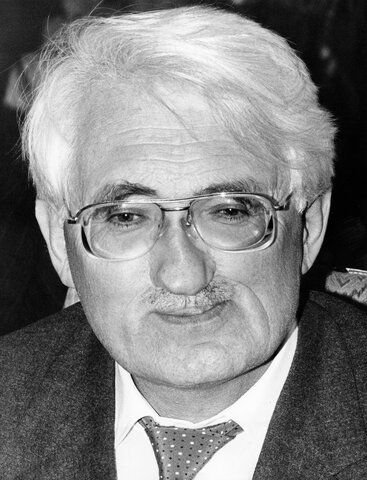 Jürgen Habermas