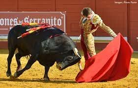 Creación de las corridas de toros