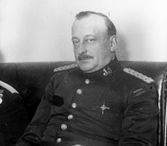 Primo de Rivera renuncia