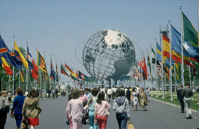 New York World’s Fair begins