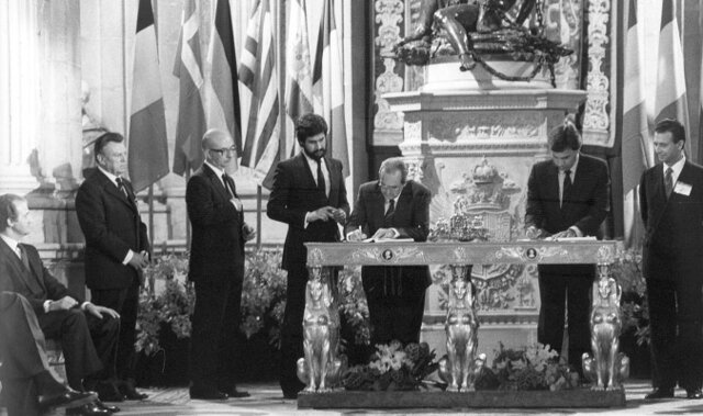 El tratado de adhesión 1985