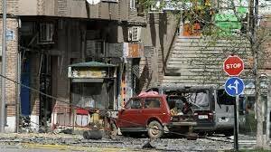 ETA hace estallar un coche cargado con explosivos