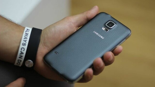 SAMSUNG GALAXY S5