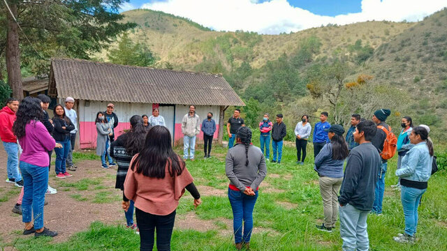 Educación comunitaria