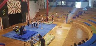 Escuelas de circo del Oeste