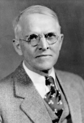 Wesley Mitchell (1874-1948)