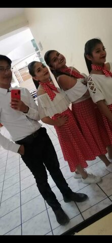 Participación en eventos del colegio