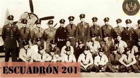 México inicia su intervención en la segunda guerra mundial.