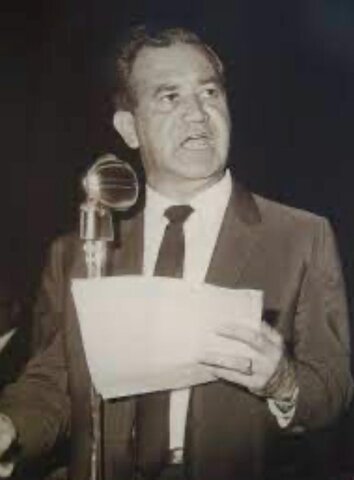 Carlos Madrazo es obligado a renunciar a la presidencia del PRI