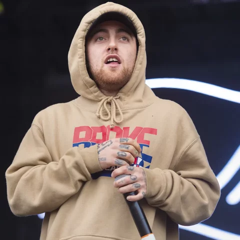 Mac Miller Passes