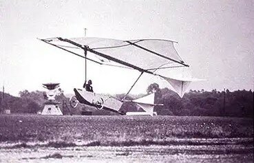 First Tri-wing glider