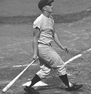 Roger Maris of the Yankees Breaks Babe Ruth’s Single Season Home Run Record