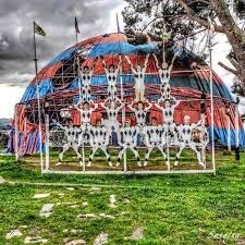 El circo de los muchachos