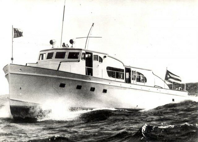 Salida del yate Granma