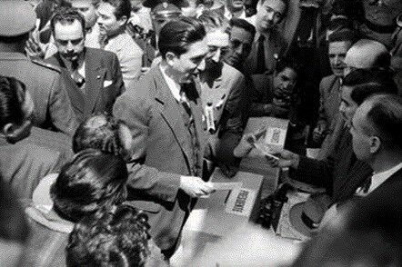 Se celebraron las elecciones, en un ambiente de calma muy distinto al vivido seis años atrás.