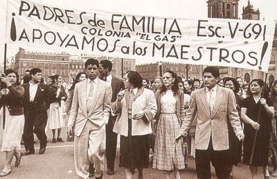 El gremio de maestros inicia una movilización en todo el país para un aumento de salario.