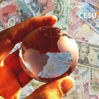 Timeline: EVOLUCION DE LA MACROECONOMIA