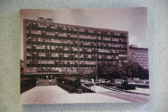 Se inauguran las instalaciones del centro médico con unidades de cancerología, neumología, ginecología, etc.
