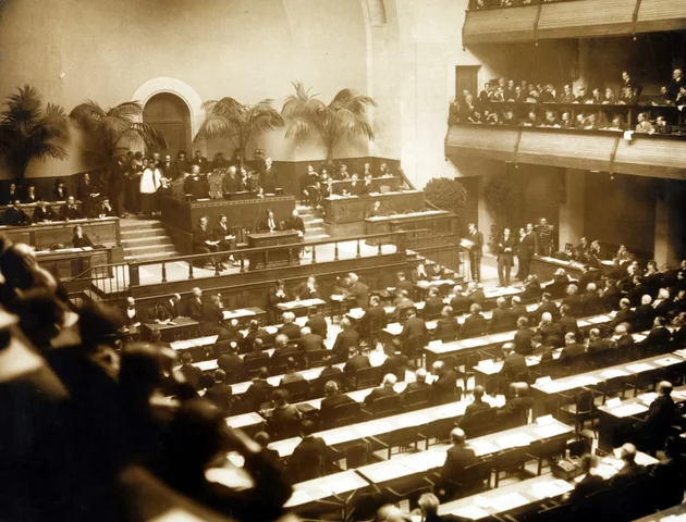 Alemania y otros países abandonan la Sociedad de Naciones