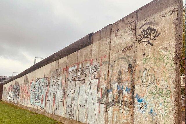 Berlin Wall is constructed