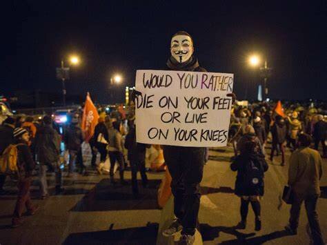 Britain Tries to Intimidate Massachusetts