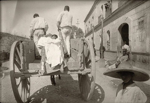 Epidemia de la influenza o “gripe española”, dicha afección ingresó al territorio nacional por la frontera con Estados Unidos y en cuestión de meses se propagó por todo el territorio nacional.