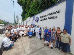 La Escuela de Salubridad de México se trasladó al nuevo edificio construido para el Instituto Nacional de Salud Pública (INSP).