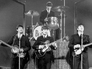 Las ventas de discos era de 27 millones con la aparición del rock