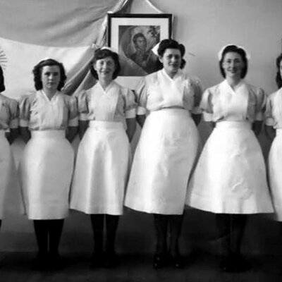 Timeline: Ενδυμασία νοσηλευτών τον τελευταίο αιώνα