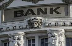 Fundación del primer banco.