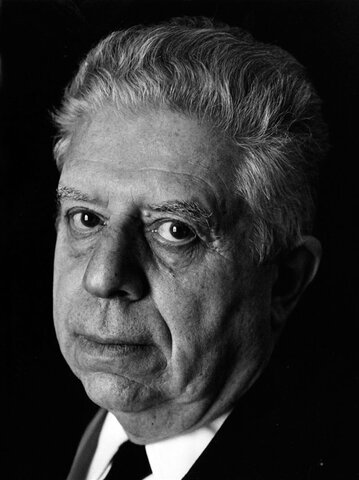 Eugenio Montale - Primi Anni