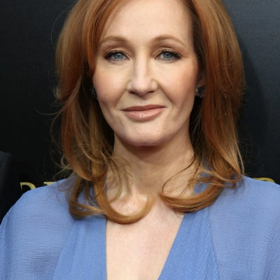 Timeline: Джоан Роулінг