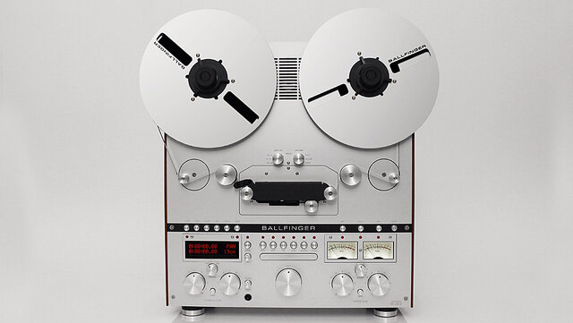 Cinta magnética de carrete abierto