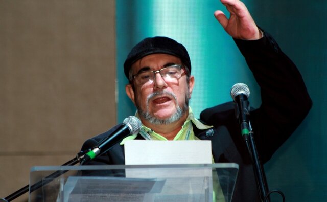 Timochenko lanzó su candidatura a la presidencia