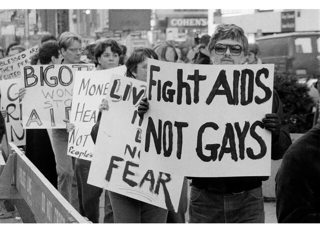 The Epidemic: Mid Outbreak, Bigger problems