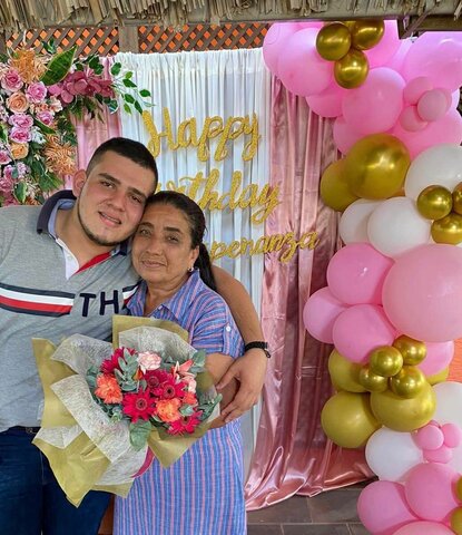 Celebrando el cumpleaños del amor de mi vida