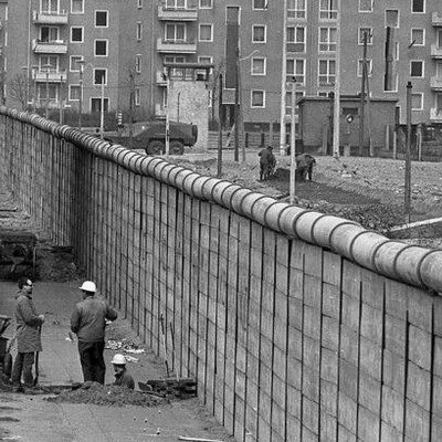 Timeline: EL MUR DE BERLÍN